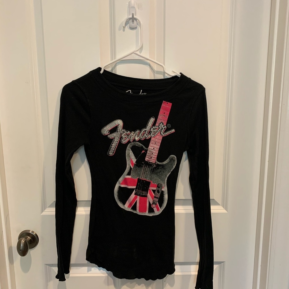 COPY - Fender black shirt